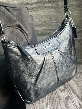 Coach Ashley Swingpack Crossbody Black Leather | Y2K Mini | Purple Satin Lining